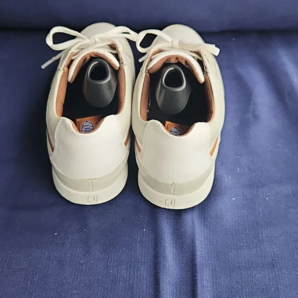 FootJoy Contour Casual Golf Shoes - Picture 3 of 4